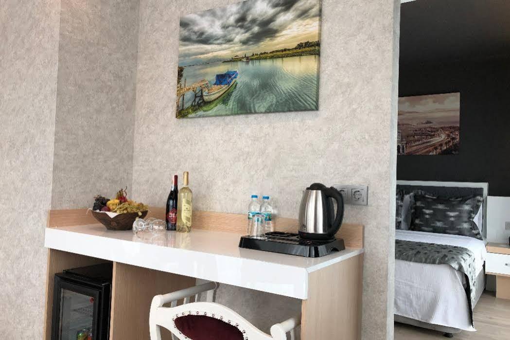 Rose Bay Hotel Маниса Экстерьер фото